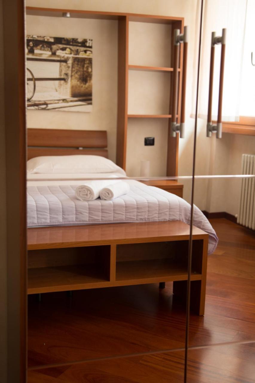 Gatto Romeo Apartments Verona Buitenkant foto